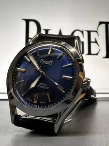 ヴィンテージ　ピアジェPIAGET 美しいブルーダイヤル手巻きメンズ腕時計　17jewels 1980から1989年スイス製 再生品