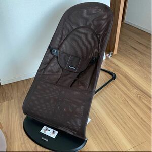 ベビービョルン バウンサー メッシュ BabyBjorn ブラウン