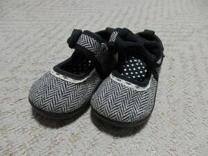  baby shoes strap shoes ribbon 13. postage 350 jpy 