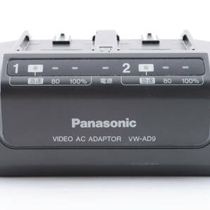 1000円～【純正バッテリー付き】 Panasonic パナソニック VW-AD9 VW-VBD33 ビデオカメラ用充電器 同梱可能 ＃1050の画像2