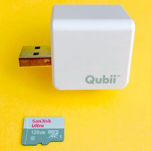 SanDisk microSDXCカード 128GB付 maktar Qubii 白ホワイト 充電しながらバックアップ iPhone用 microSDマイクロSDメモリーカード セット