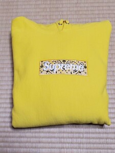 Bandana Box Logo Hooded Sweatshirt （Yellow） 19fw