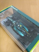 【スパーク】1/43 アストンマーティン AMR22 メルセデス #5 S.ベッテル 2022 アブダビGP ラストレース/Abu Dhabi GP 2022 “Last Race”_画像3