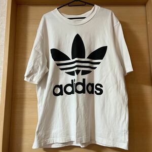 adidas アディダス 半袖Tシャツ　ロゴ ホワイト サイズO