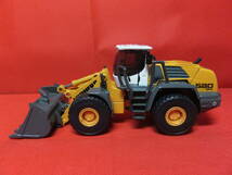 Siku Super ジク　3533　1/50　Wheel Loader Liebherr R580 2plus2　ホイールローダー　本体のみ　中古_画像2