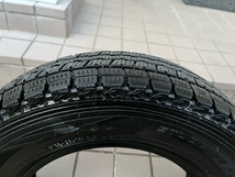 売り切り 　スタッドレスタイヤ 4本　 ダンロップ製　１４５/８０ｒ１２　80/78ＮＬＴ_画像5