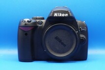 ニコン デジタル一眼レフカメラ D40(NIKON D40) 動作確認済品 バッテリー,ボディキャップ充電器付属_画像2