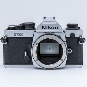 Nikon New FM2 シルバー　【管理番号007293】