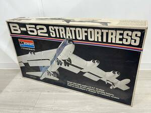 MONOGRAM モノグラム B-52 STRATOFORTRESS 戦略爆撃機 1/72 プラモデル 模型 モデルキット 元箱付き 当時物