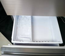 引取歓迎〔東大阪市〕*美品*(R508-G101) 日立 3ドア冷蔵庫 R-V32RV シャンパン(N) 315L 右開き 2022年製 自動製氷 他機能充実_画像7