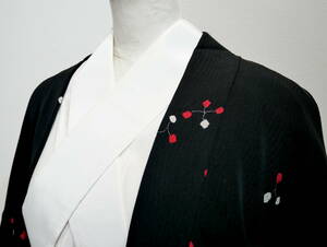 ▲(R512-B195)美品 正絹 羽織 和装コート 袷 アンティーク 黒 高級 小紋 羽織紐