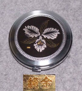 [ta167]NACON コンパクト　鏡　ミラー　純金　金　象嵌　花図　 木箱 手鏡 gold