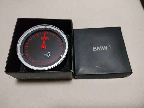 入手困難 BMW 5series タコメータータイプ 置き時計