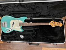 Vintage Fender Mustang Bass ヴィンテージ フェンダー ムスタングベース エレキベース ビンテージギター ベース_画像1