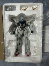 開封済み 美品 METALBUILD ガンダムF91 CHRONICLE WHITE Ver. 機動戦士ガンダムF91 BANDAI SPIRITS バンダイ メタルビルド_画像5