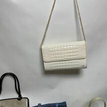 1000円から まとめ大量!!no85 90s デザイン エナメル 高級感 ハンドバッグ 等HANAEMORI Valentino kimijima hiroko koshino wako bruno等_画像7