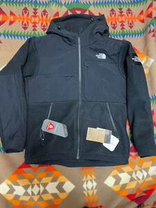 新古品 ノースフェイス THE NORTH FACE デナリ ジャケット タグ付 フリースジャケットフーディー パーカー PRIMALOFT ブラック Lサイズ