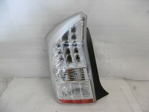 ■33288■H21年◆ZVW30 前期 プリウス■左 LED テールライト■STANLEY 47-37■81560-47120■下部ステー欠品■72