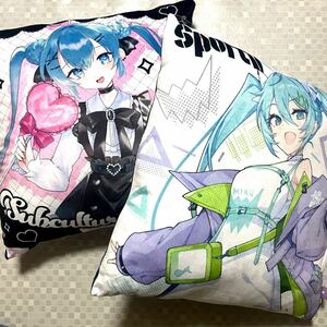 初音ミク おおきなスクエアクッション Fashion 〜subculture & sporty 〜 2種セット まとめ売り ボーカロイド タイトー ぬいぐるみ