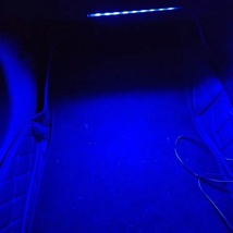 12V 24V フロアライト 9球 2本セット USBタイプ フットライト ブルー 青 間接照明 車内 装飾 LEDテープライト イルミネーション 汎用_画像5