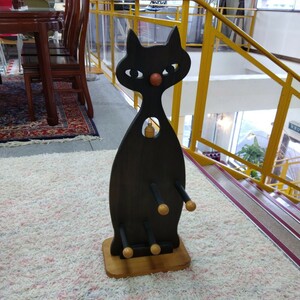  Shikoku industrial arts forest. circus series cat. slippers rack 129