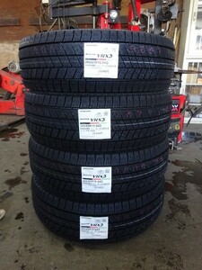 205/65R15　94Q　ブリヂストン　BLIZZAK　VRX3　新品スタッドレス　４本　