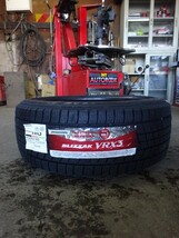 245/40R20　95Q　ブリヂストン　BLIZZAK　VRX3　新品スタッドレス　１本　_画像1