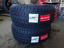 255/55R18　109Q　XL　ブリヂストン　BLIZZAK　DM-V3　新品スタッドレス　２本　_画像1