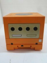 ★GAMECUBE ゲーム機器 オレンジ Nintendo DOL-011 任天堂 ニンテンドー ゲームキューブ アダプター/コントローラー付き USED 88410★！！_画像3