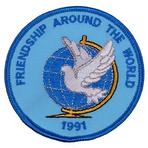 PI92 FRIENDSHIP AROUND THE WORLD 1991 鳥 刺繍 丸形 ワッペン パッチ ロゴ エンブレム アメリカ 米国 USA 輸入雑貨