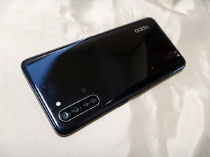 OPPO Reno3 A 楽天モバイル スマートフォン 色：ブラック [中古品]