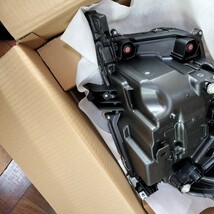 ☆超美品☆ステー破損ナシ 後期 タントカスタム LA650S 右ヘッドライト 右ランプ LED 100-69096 81130-B2820_画像4