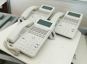 NTT スマートネットコミュニティシステムαA1 電話機 A1-18STEL-(2)(W)ｘ3台セット ホワイト 2017年 外観焼け有【H23110711】