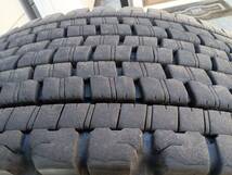 ★残り溝約16.5mm★21年製★ ブリヂストンW900 295/80R22.5 153/150J　2本セット スタッドレス　A1247_画像8