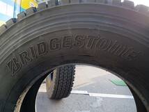 ★残り溝約16.5mm★21年製★ ブリヂストンW900 295/80R22.5 153/150J　2本セット スタッドレス　A1247_画像9