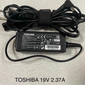 ☆送料込☆中古純正TOSHIBA東芝ACアダプター19V 2.37A人気L字型