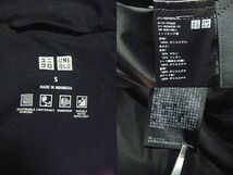 新品同様:UNIQLO.シームレス ダウン パーカ S(レディース/黒/2022AW/フーデッド ダウンジャケット/ダウン90フェザー10/肩41幅52丈61/CAMP)_画像6