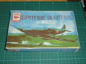 1/72 スピットファイア Ⅸ UTI　複座練習機 ロトニア/LOTNIA SPITFIRE