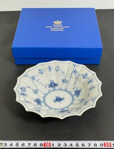 【中古品】ロイヤルコペンハーゲン Royal Copenhagen ポーセリン? ディーププレート 16㎝ 箱付き【長期保管品】