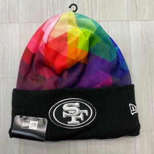 USA正規品 NEWERA ニューエラ NFL 限定 Crucial Catch クルーシャル キャッチ SF 49ers フォーティナイナーズ Prism ニット帽 ビーニー