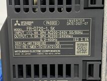 サ5524M★未使用品　三菱　簡単・小形インバータ　FREQROL-D700シリーズ　三相200V　FR-D720　1.5K　★_画像4