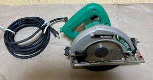 基本動作確認済 makita マキタ 丸ノコ M562マルノコ 電動ノコギリ 本体のみ 工具 電動工具 木工 ノコギリ 工作 DIY