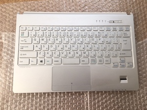 FUJITSU LIFEBOOK SH75/Wより外したキーボード・パームレスト