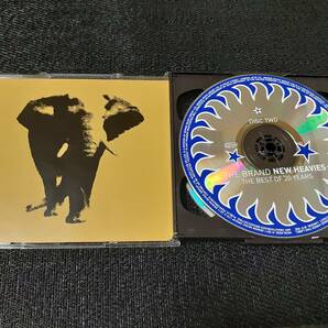 J6715【CD】The Brand New Heavies / The Best Of 20 Years / 2枚組の画像3