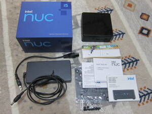 インテル NUC 第11世代 ミニPC NUC11PAHi5