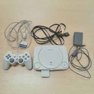 #2141 PS One本体（SCPH-100） PS1 SONY プレイステーション プレステ レトロ ゲーム機本体 動作未確認 中古 現状保管品