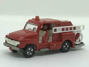 つ7★トミカ　ミニカー　いすゞ　ポンプ消防車　No.68　S=1/81　1975 ファイアーエンジン