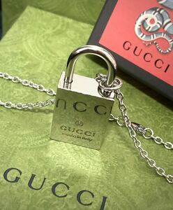 [ prompt decision / postage included ] rare GUCCI/ Gucci pado lock /katena/ south capital pills necklace / pendant silver color 