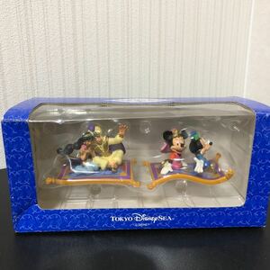  Aladdin hole new world 2005 year figure Tokyo Disney si- Mickey Mouse 