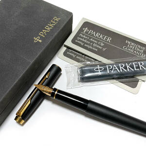 未使用品？PARKER(パーカー)万年筆 ペン先 14K 585（インク・箱・保証書付き）ケース付き/フランス製/ブラック/黒